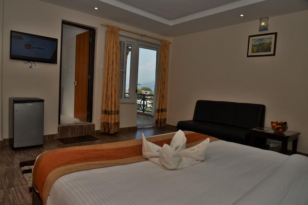 Hotel Point Pokhara Luaran gambar