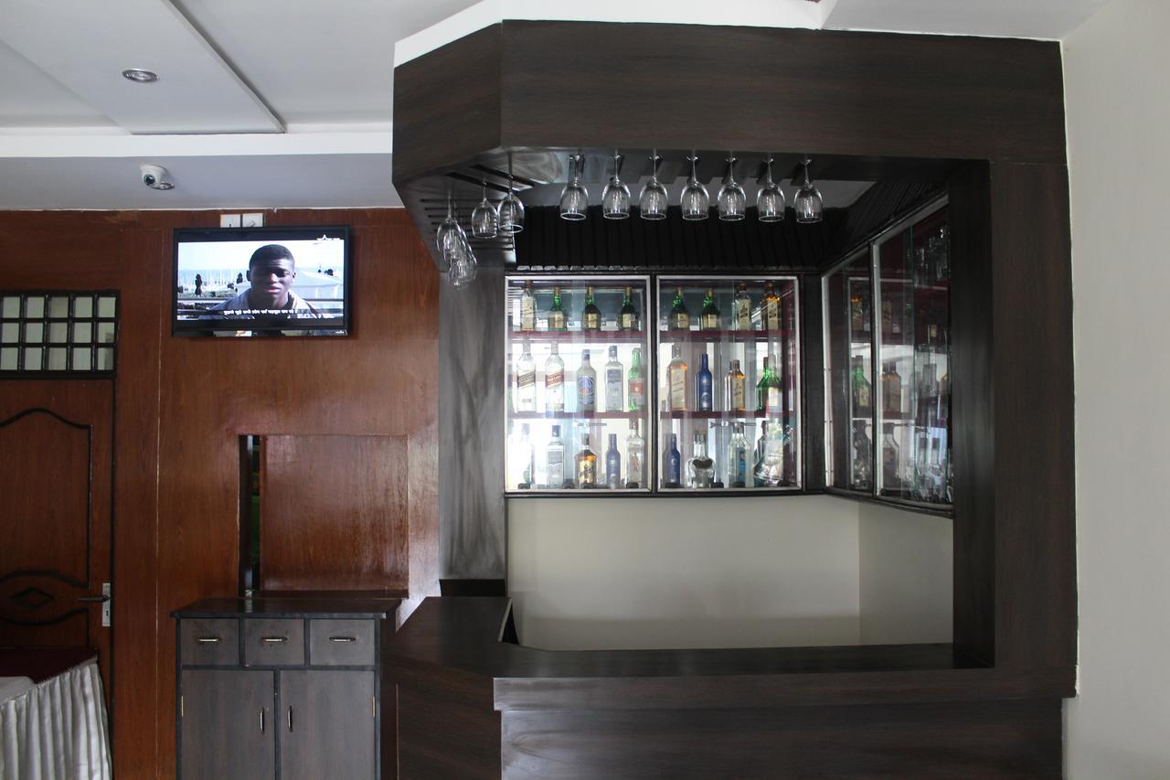 Hotel Point Pokhara Luaran gambar